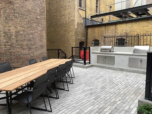 Rented by Tourma Realty LLC | media 23