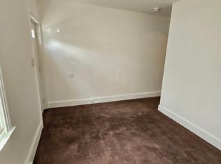 821 Paul St, Gloucester City, NJ 08030