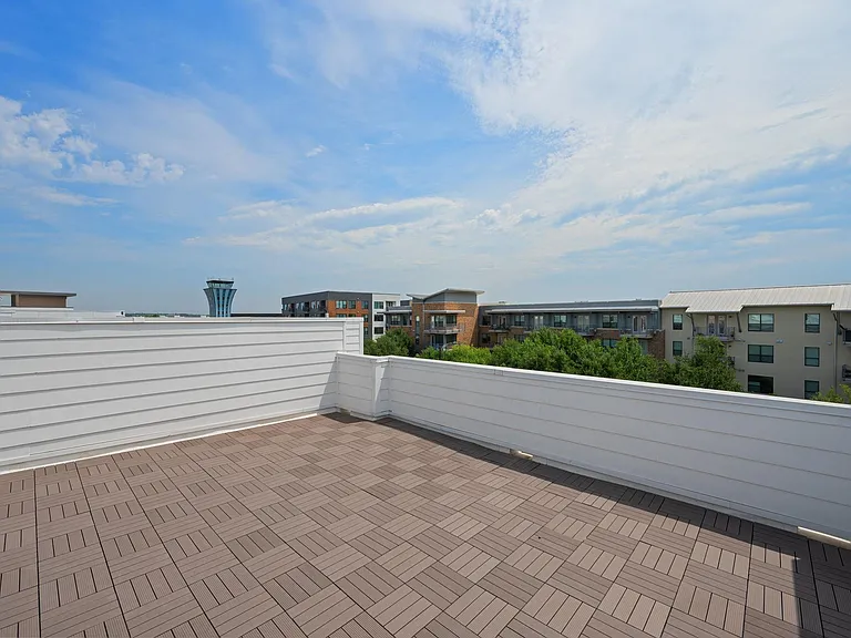 3810 Berkman Dr — Photo 28