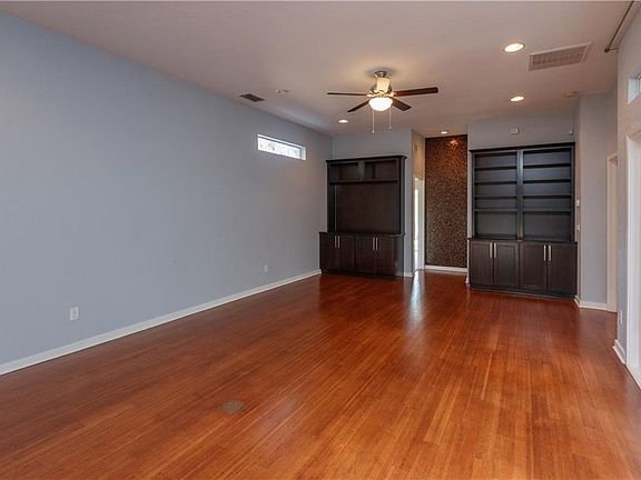 2nd image of 1613 Jessamine Ave