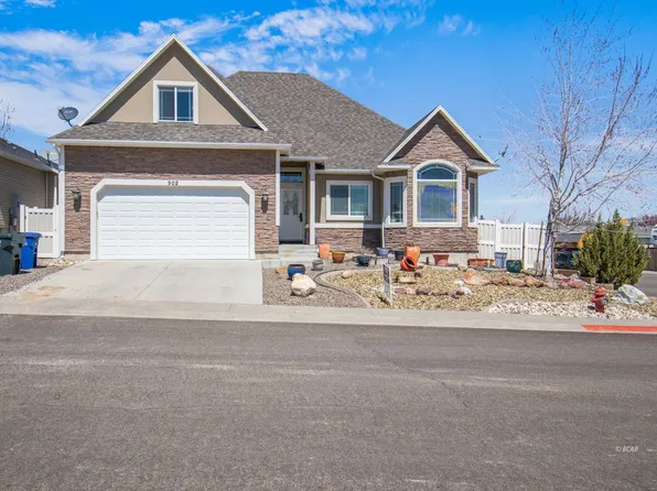 502 Poplar Dr, Elko, NV 89801