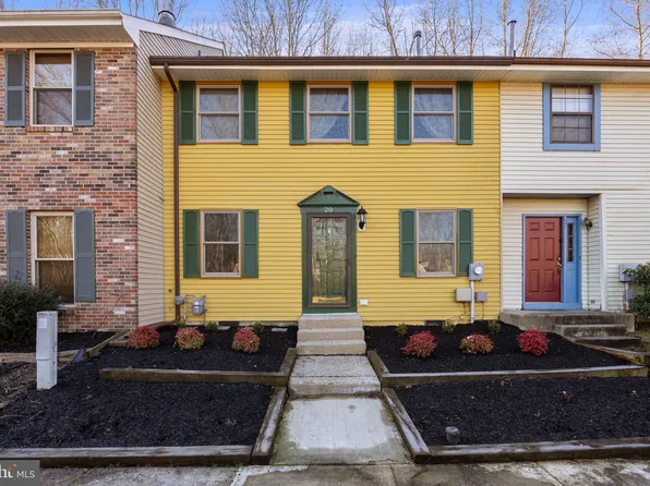 20 Fawnhollow Ct, Medford, NJ 08055