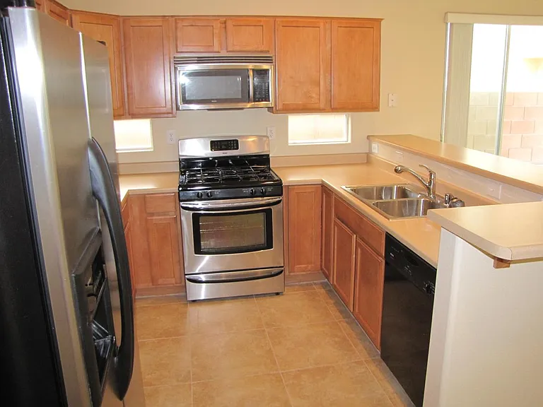 5942 Rampolla Dr — Photo 6