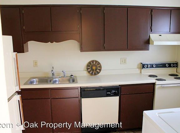 4th image of 231 Ashley Forest Rd #C