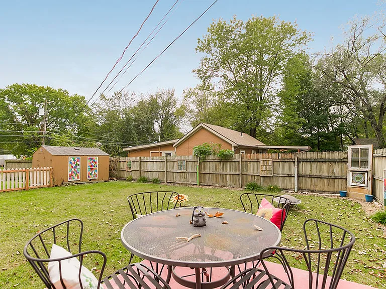827 Osage St — Photo 10