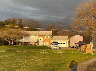 3209 Hooper Rd, New Windsor, MD 21776