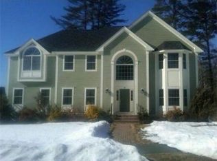 8 Christian Ln, Danvers, MA 01923