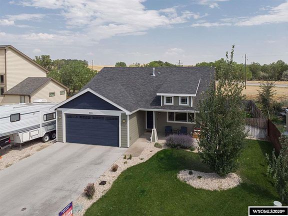 2nd image of 739 Camp Davis Cir