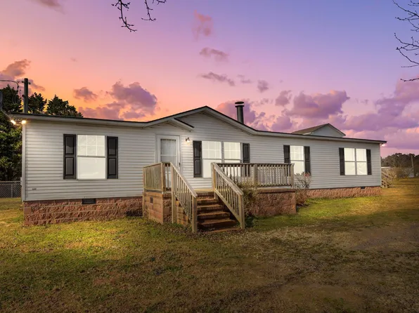 10266 Ida St, Wilson, NC 27896