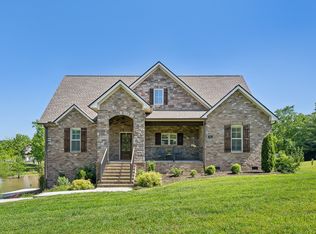 301 Lakeway Ter, Spring Hill, TN 37174