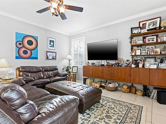 5th image of 1107 Wyndham Lakes Dr