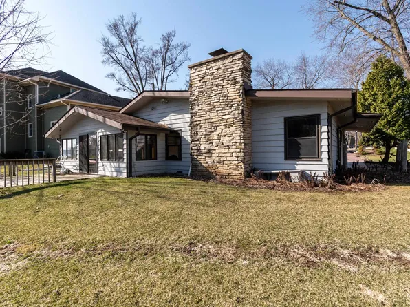 2809 Dewey Ct, Middleton, WI 53562