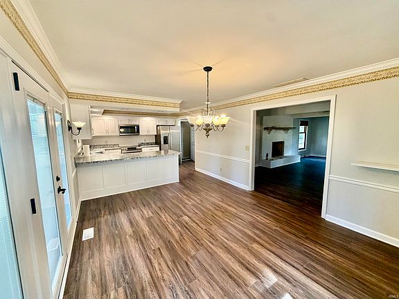 5th image of 2901 Orchard Rd