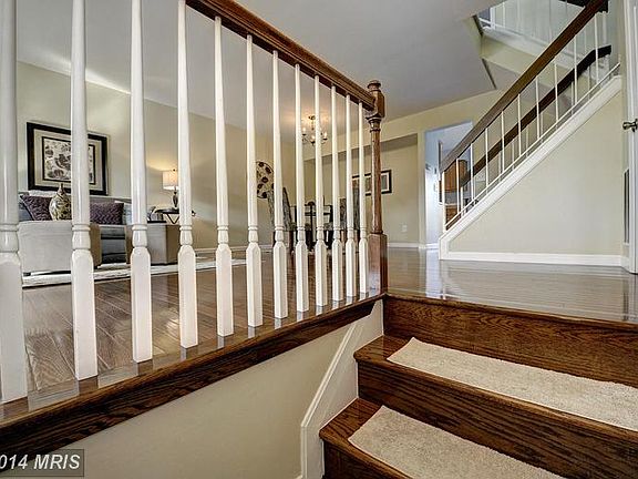 2nd image of 3344 Buckeye Ln