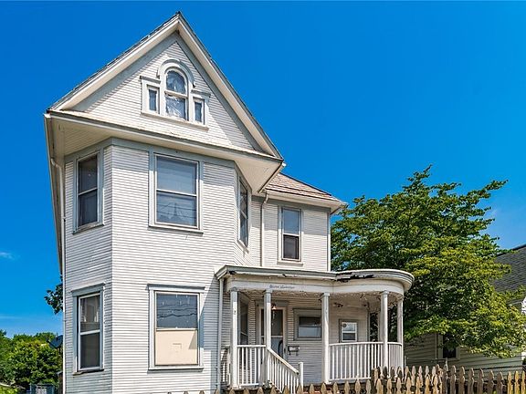 2nd image of 1117 Greene St