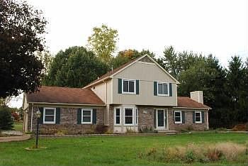 1st image of 9512 Daleview Dr