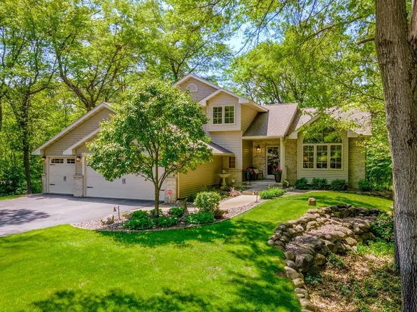 15836 Zumbrota St NE, Ham Lake, MN 55304