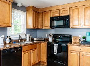 105 Lancaster Ave #1, Manchester, NH 03103