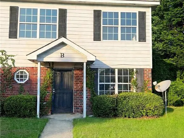941 Old Mill Point #B, Monroe, GA 30655