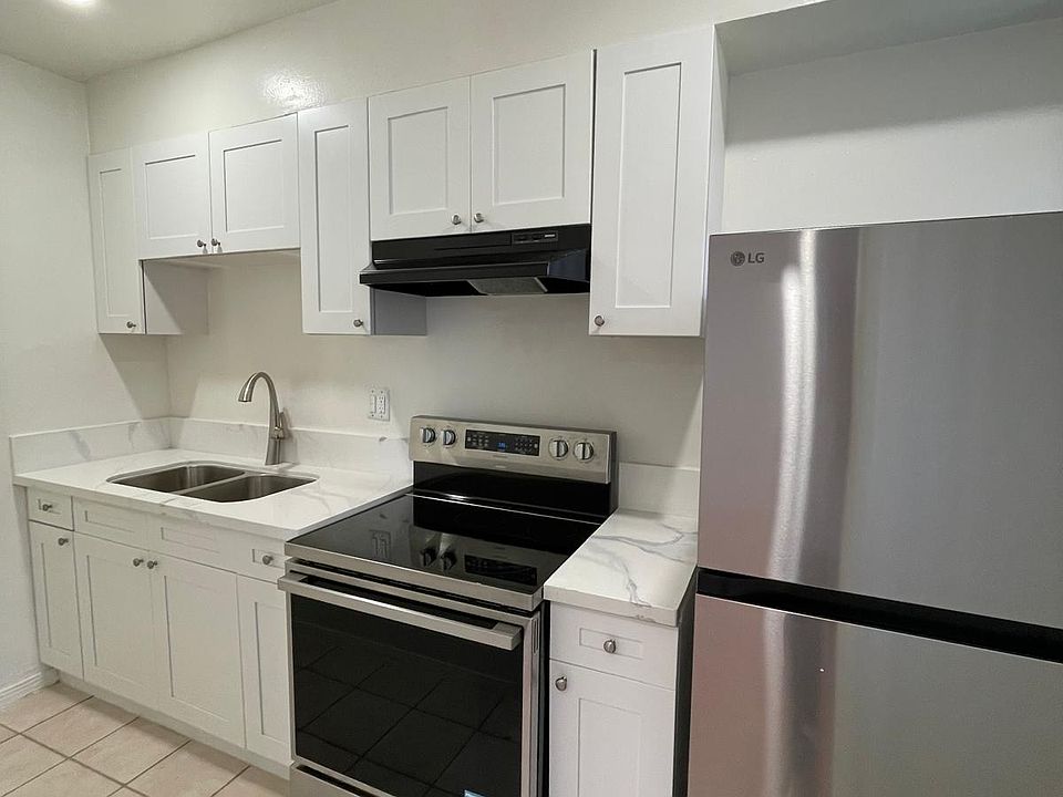 1st image of 139 S Avenue 55 #4