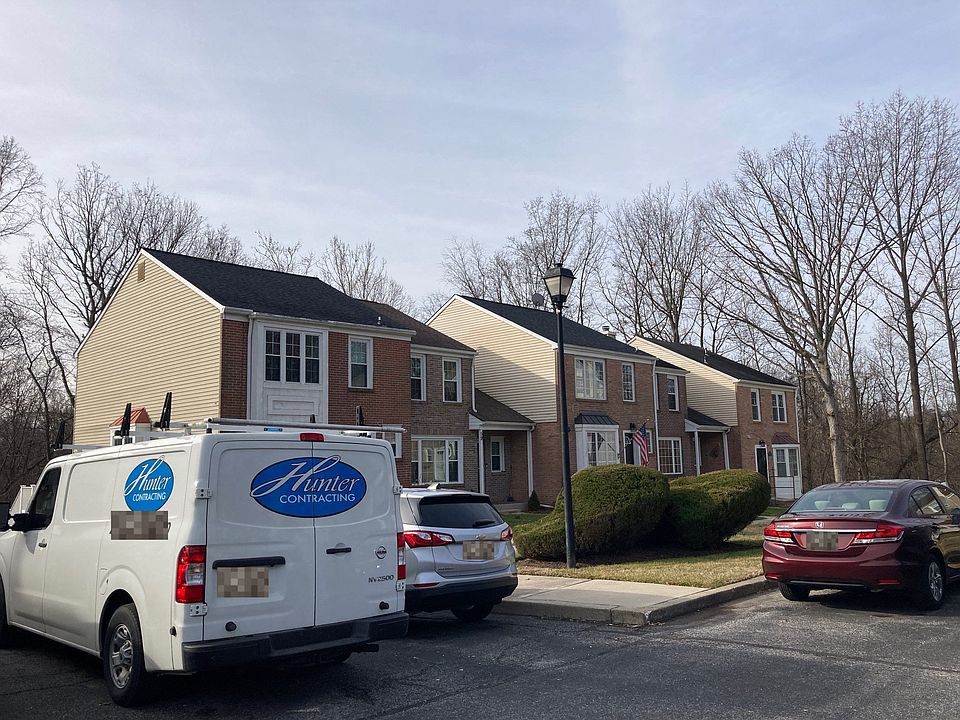 2nd image of 61 Millbridge Ct