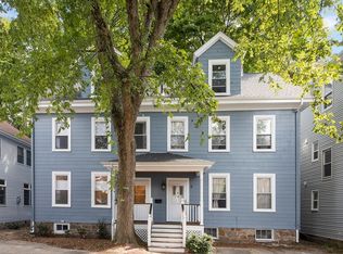 13 Craig Pl #2, Brookline, MA 02446