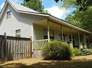 761 Whatley Dr, Ashburn, GA 31714