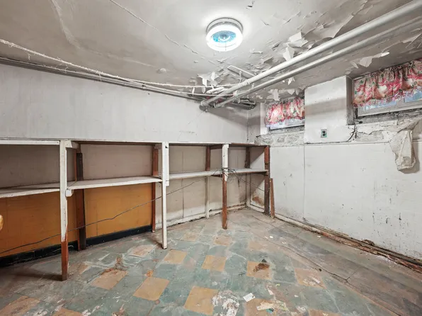 167 32nd Street image 10 of 17