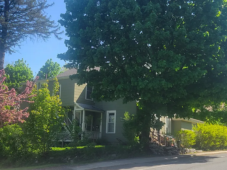 105 W Main St #2 — Photo 29