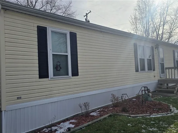 3218 State Route 82 #80, Mantua, OH 44255