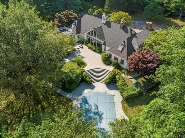 14 Old Parish Road, Darien, CT 06820