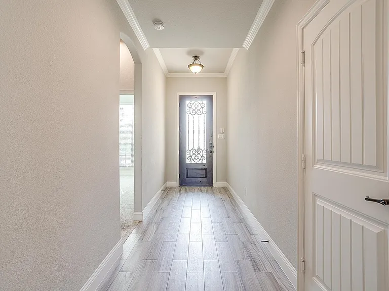 16717 White Rock Blvd — Photo 5