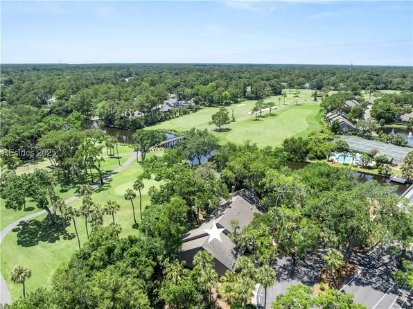 60 Carnoustie Rd APT 902, Hilton Head Island, SC 29928