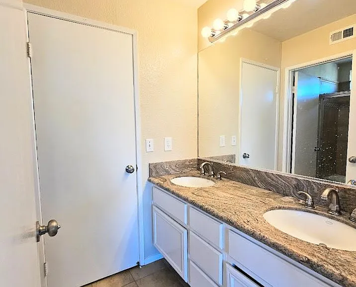 10304 Wateridge Cir #259 — Photo 19