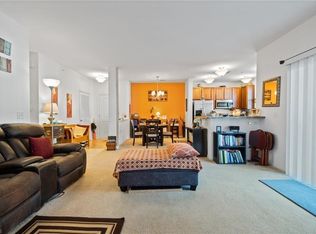 2469 Leytonstone Dr APT 201, Chesapeake, VA 23321