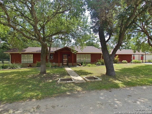 1st image of 120 Hilltop Dr E