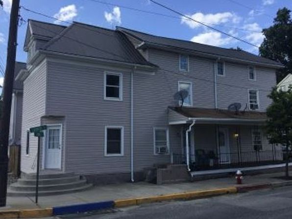 104 Church St APT 6
