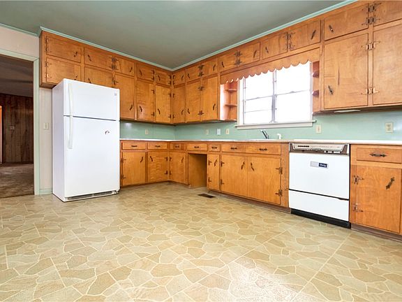 5th image of 8037 County Road 289