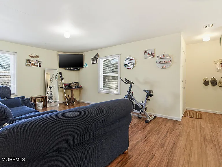 21 Potomac Ct — Photo 7