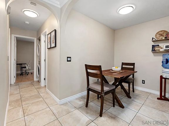 4th image of 4655 Ohio St Unit 14