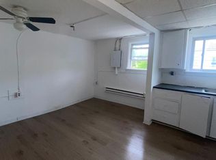 912 Park St APT 2, Syracuse, NY 13208