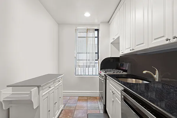 Rented by Keller Williams NYC | media 3