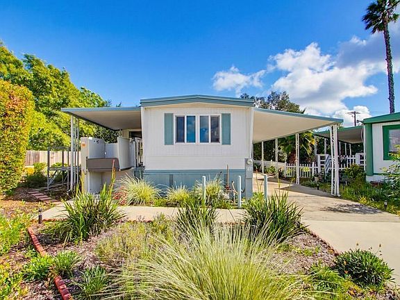 3rd image of 1120 E Mission Rd Spc 44