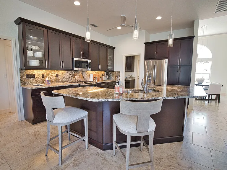 630 Khyber Ln — Photo 20