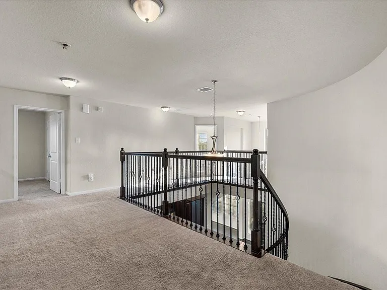 2246 Oakleaf Trail Ln — Photo 31