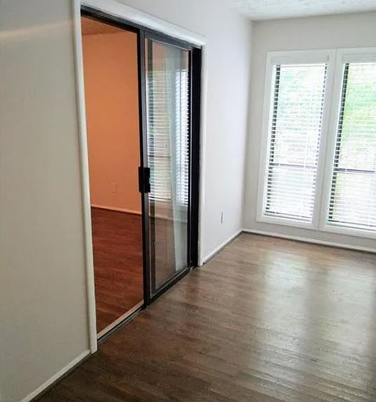 9400 Roberts Dr #2C — Photo 7