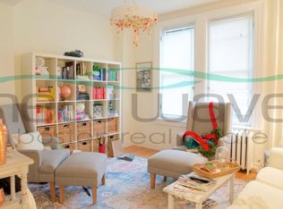 301 Berkeley St #4, Boston, MA 02116