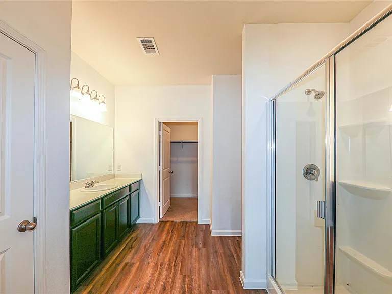 746 Wilshire Dr — Photo 6