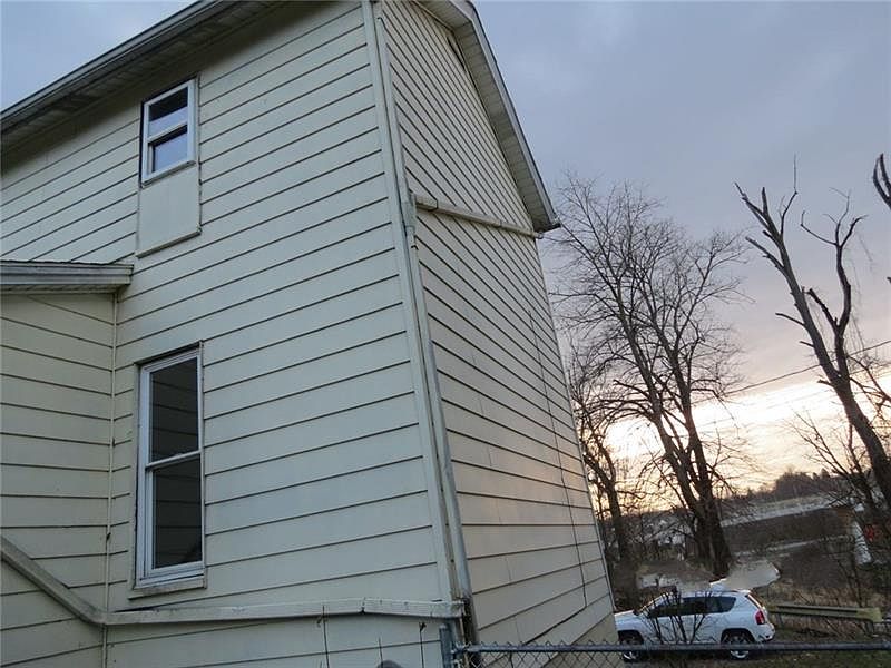 104 Painter St, Everson, PA 15631 Zillow