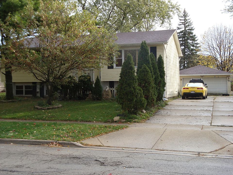 1st image of 1911 Briarwood Ave